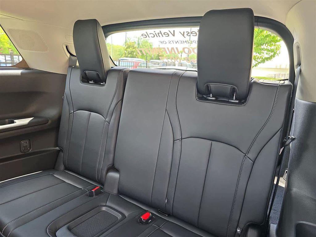 used 2024 INFINITI QX60 car, priced at $36,900