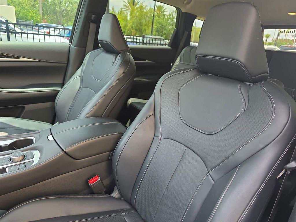 used 2024 INFINITI QX60 car, priced at $36,900