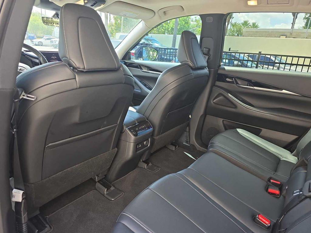 used 2024 INFINITI QX60 car, priced at $37,700