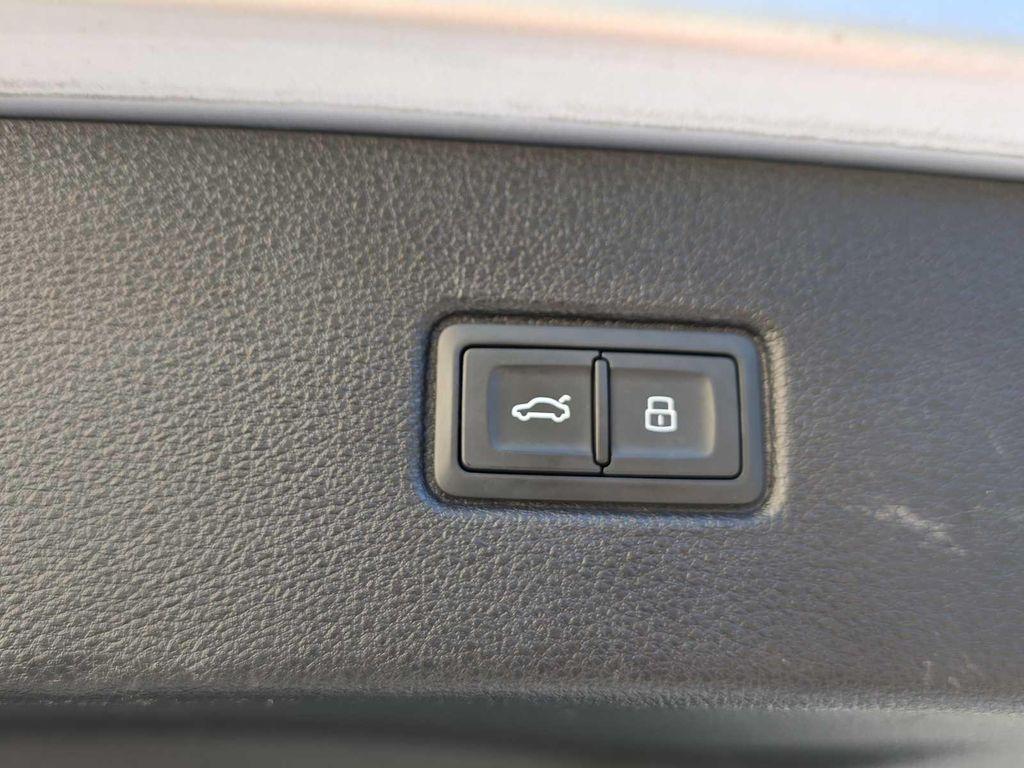 used 2018 Audi Q7 car, priced at $17,500