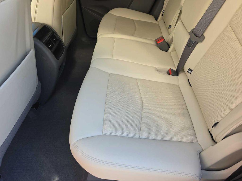 used 2021 Cadillac XT5 car, priced at $26,900