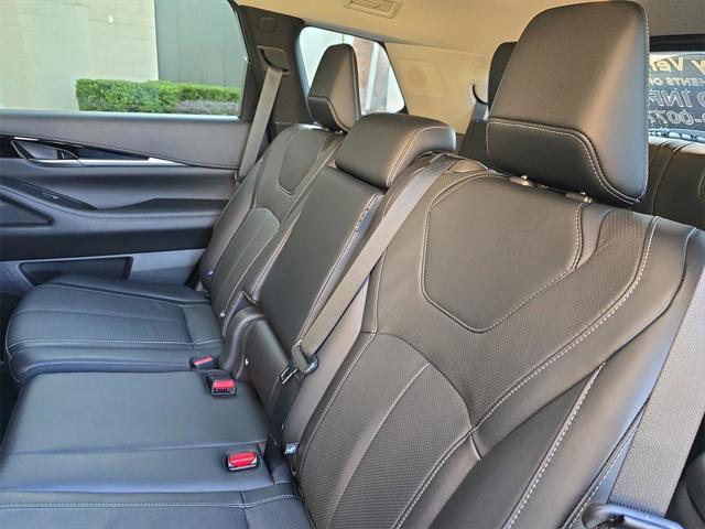 used 2024 INFINITI QX60 car, priced at $41,864