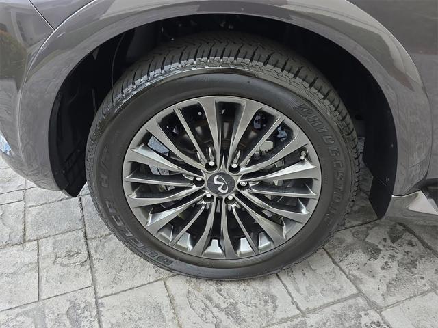 used 2023 INFINITI QX80 car, priced at $52,770