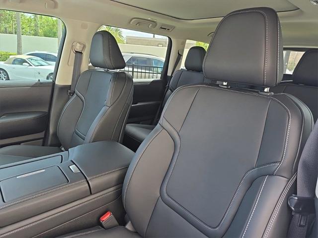 new 2025 INFINITI QX80 car, priced at $82,637