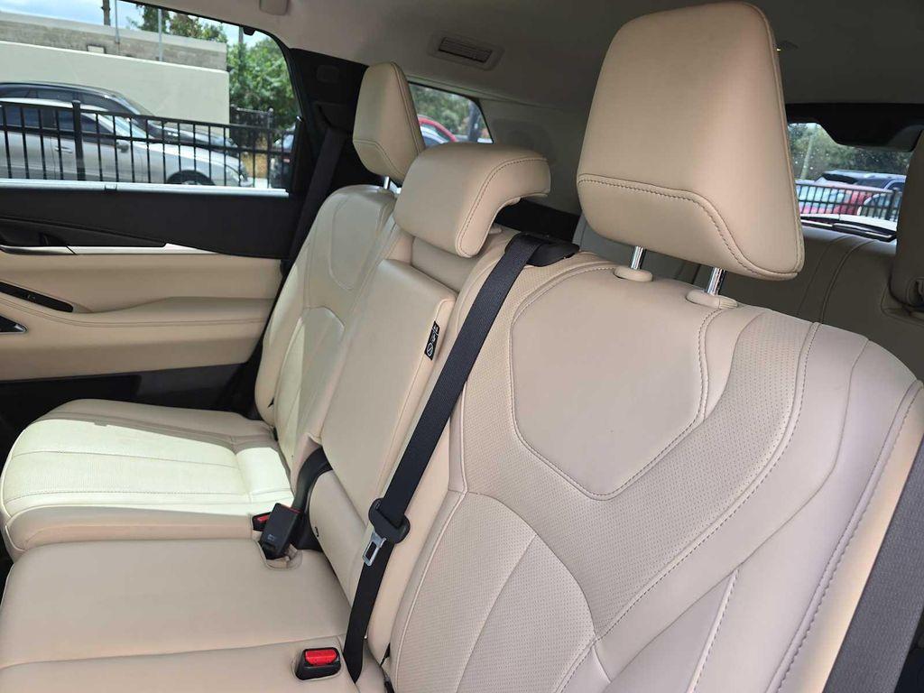 used 2024 INFINITI QX60 car, priced at $45,700