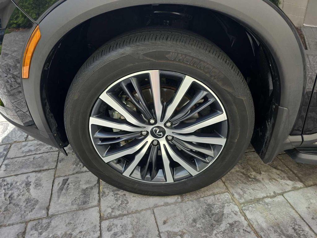 used 2024 INFINITI QX60 car, priced at $45,700