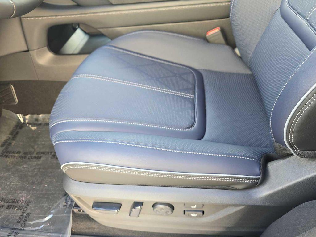 new 2026 INFINITI QX80 car, priced at $107,525