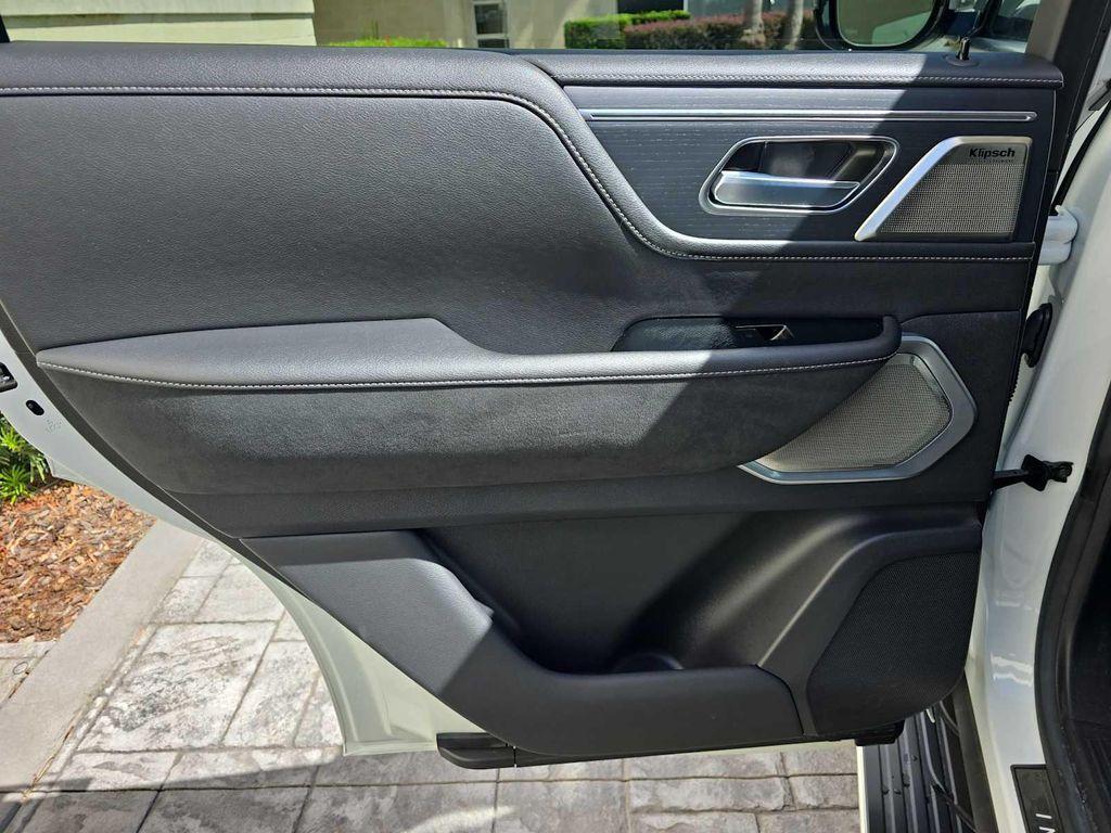 used 2025 INFINITI QX80 car, priced at $83,900