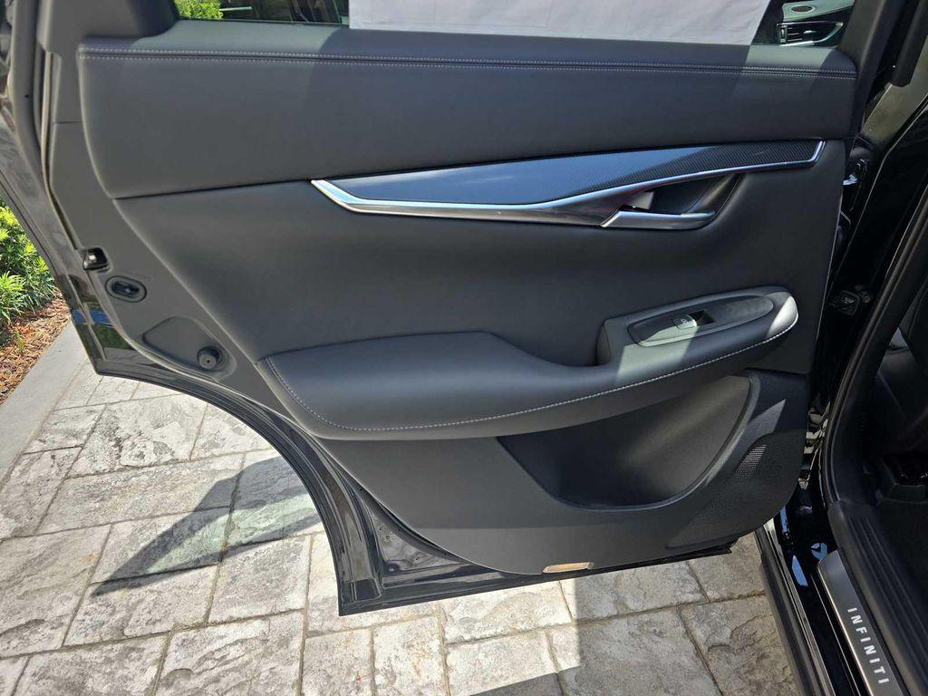 new 2025 INFINITI QX50 car, priced at $45,270