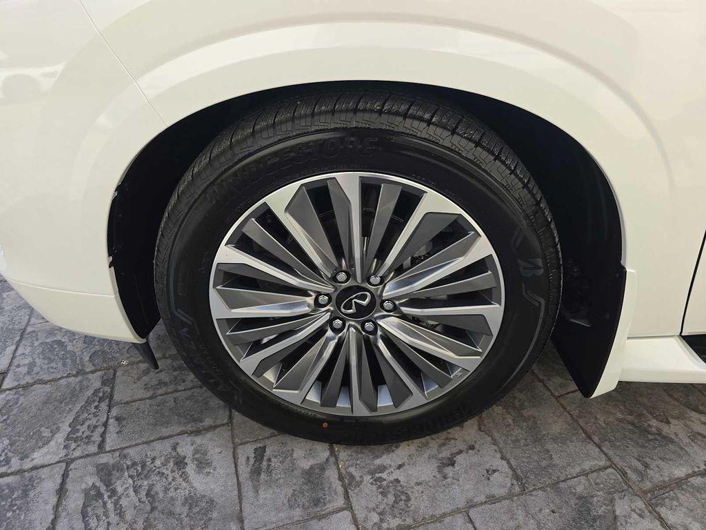 new 2026 INFINITI QX80 car, priced at $88,480