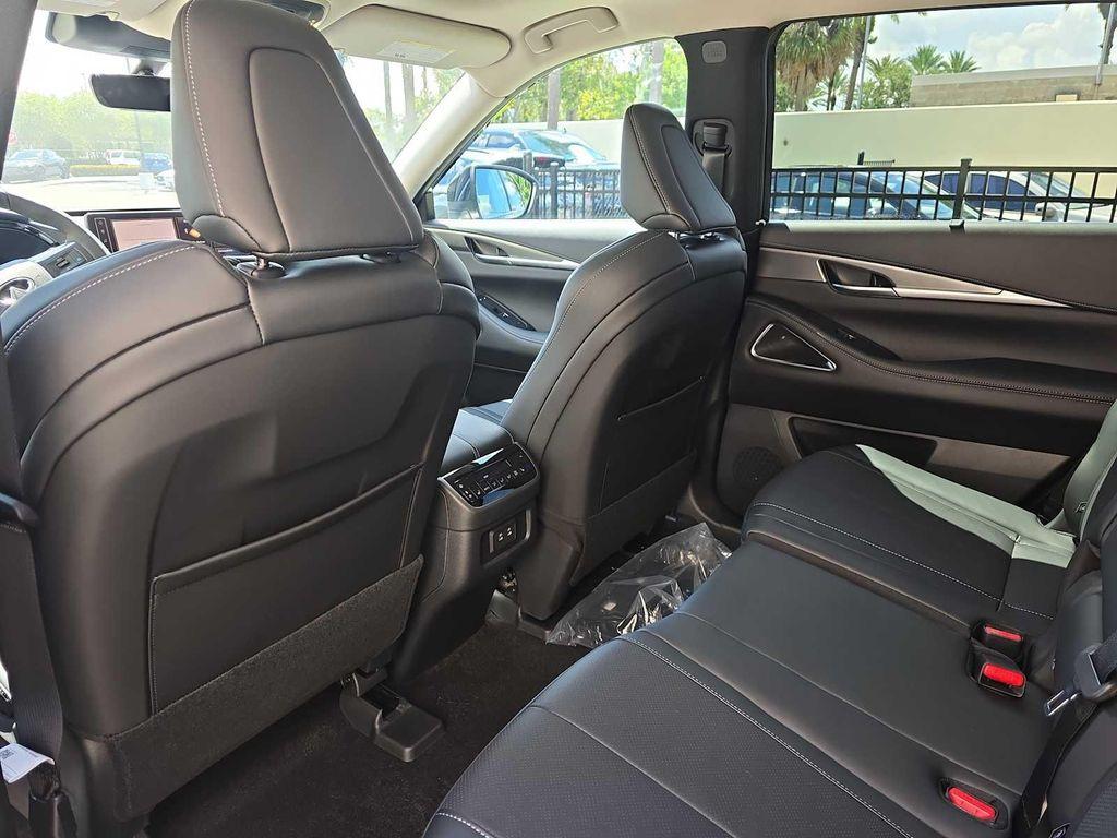 new 2026 INFINITI QX60 car, priced at $57,606