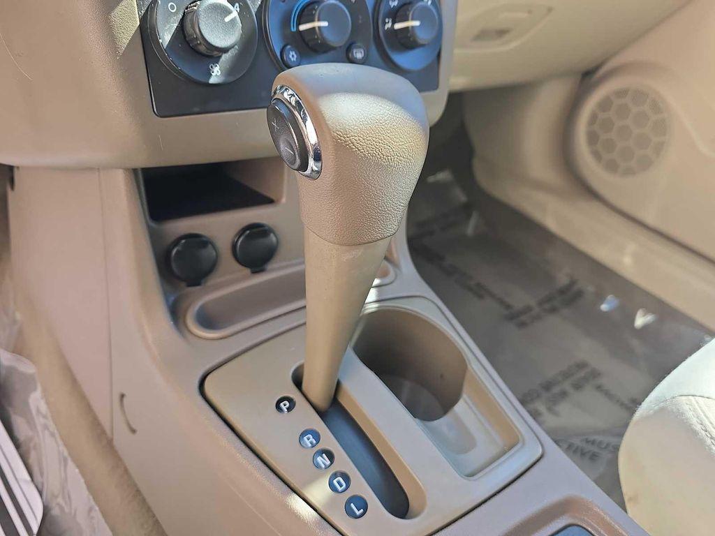 used 2005 Chevrolet Malibu car, priced at $2,900