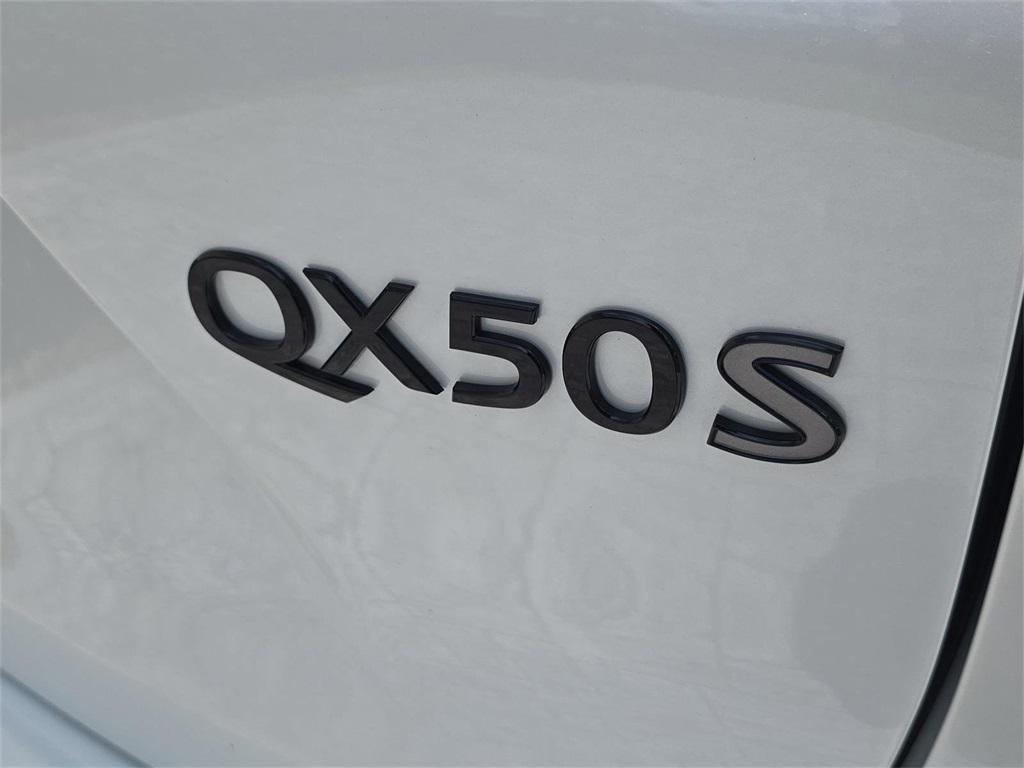 new 2025 INFINITI QX50 car, priced at $52,022