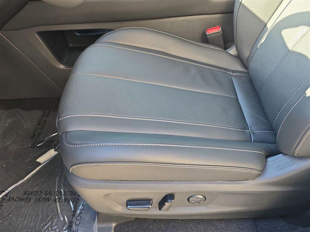 new 2025 INFINITI QX60 car, priced at $48,980
