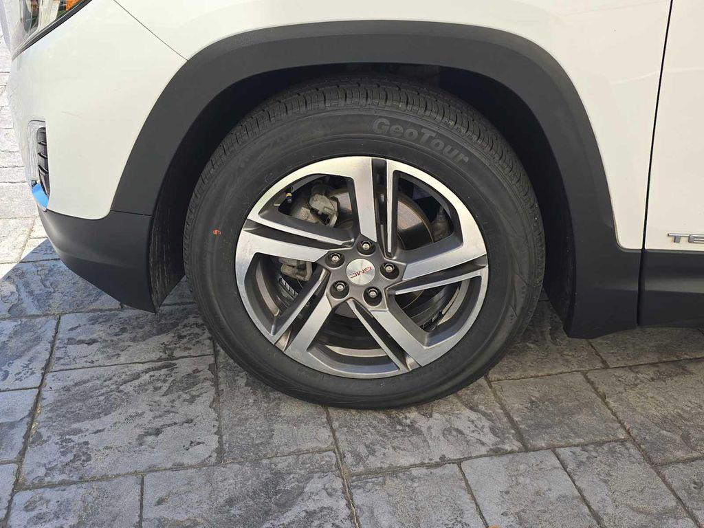 used 2020 GMC Terrain car, priced at $15,500