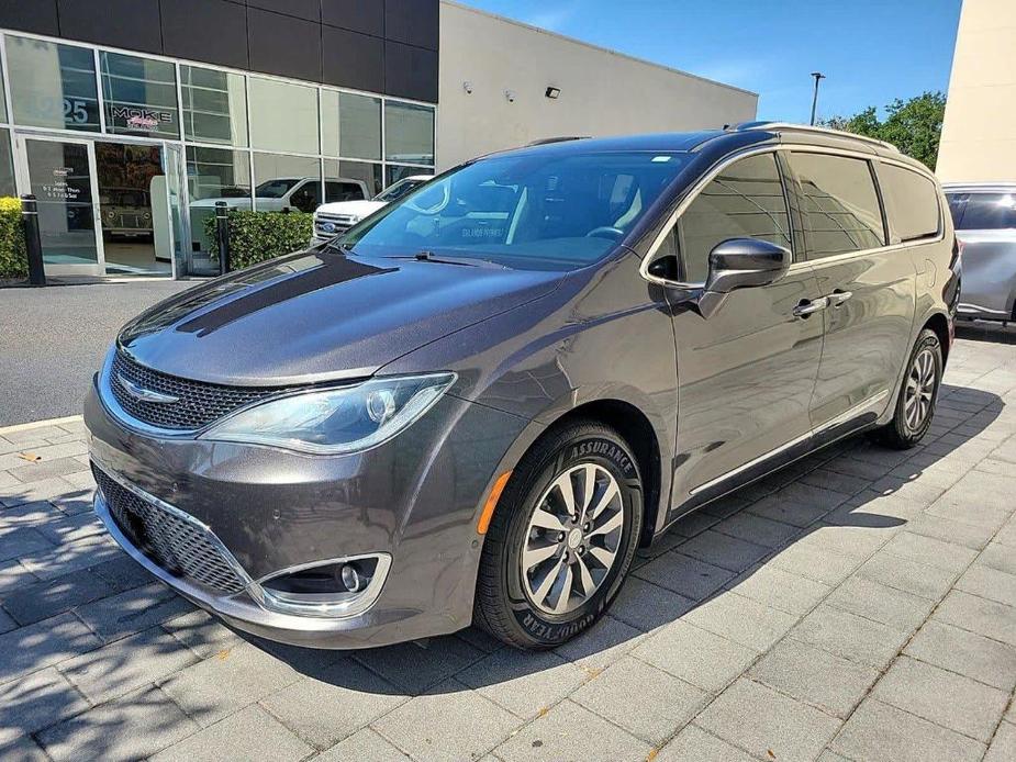 used 2020 Chrysler Pacifica car, priced at $19,990