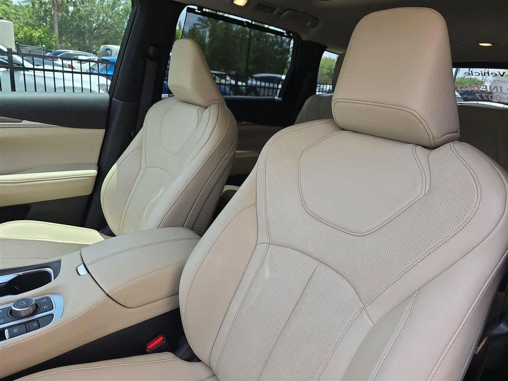 used 2025 INFINITI QX60 car, priced at $43,700
