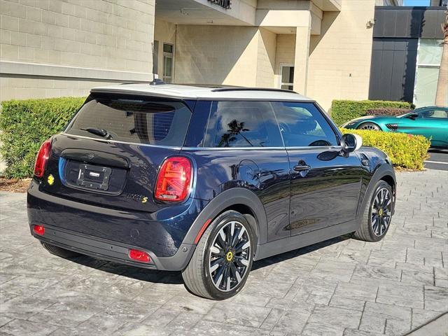 used 2022 MINI Hardtop car, priced at $18,503