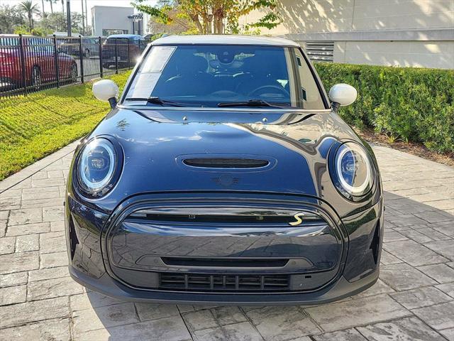 used 2022 MINI Hardtop car, priced at $18,503