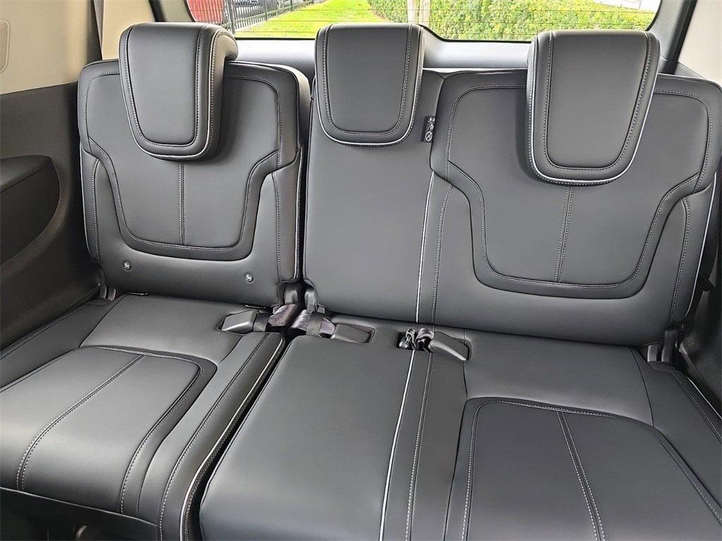 new 2025 INFINITI QX80 car, priced at $102,696