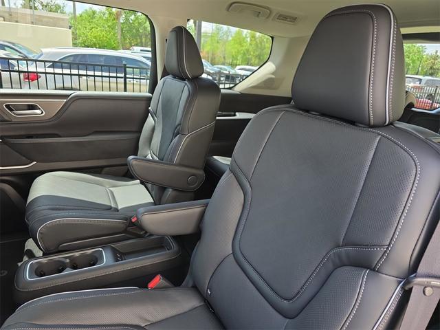 new 2025 INFINITI QX80 car, priced at $91,332