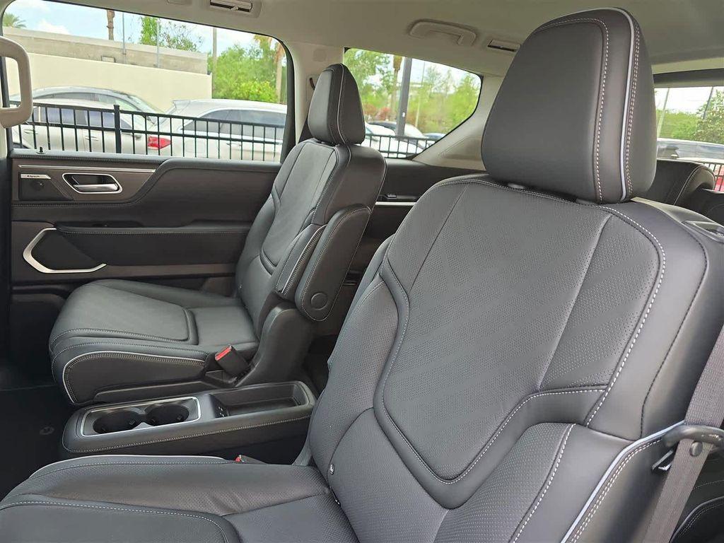 new 2025 INFINITI QX80 car, priced at $73,295