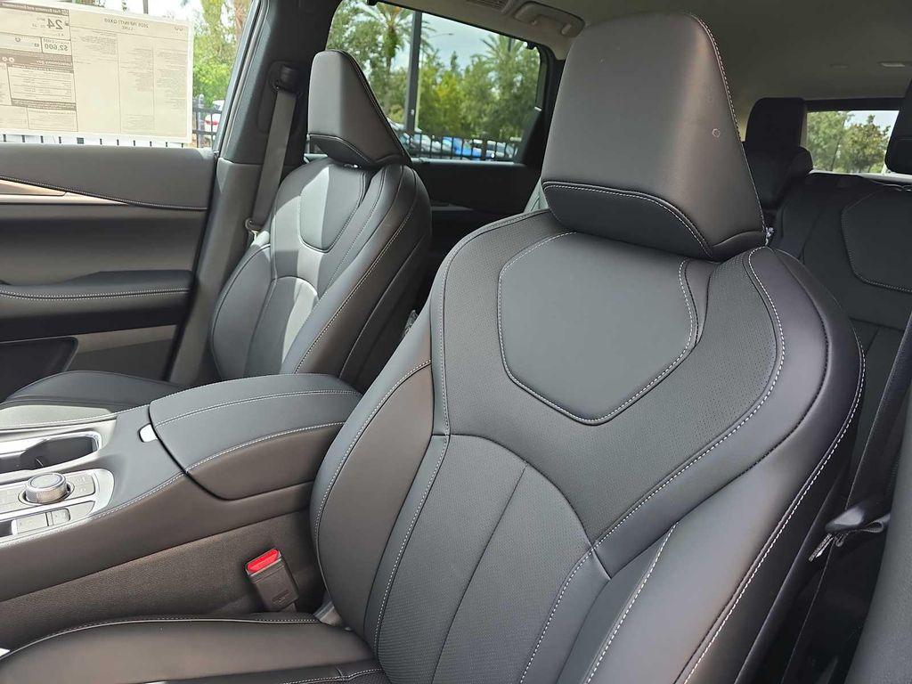 new 2026 INFINITI QX60 car, priced at $59,560