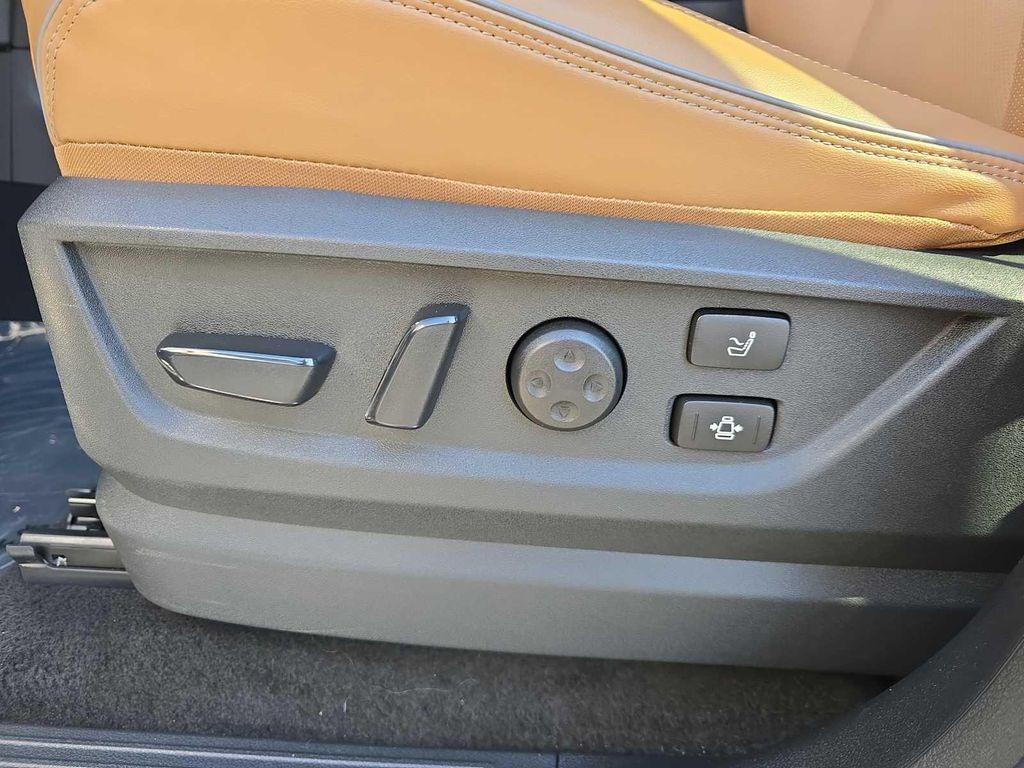 used 2025 INFINITI QX80 car, priced at $79,900