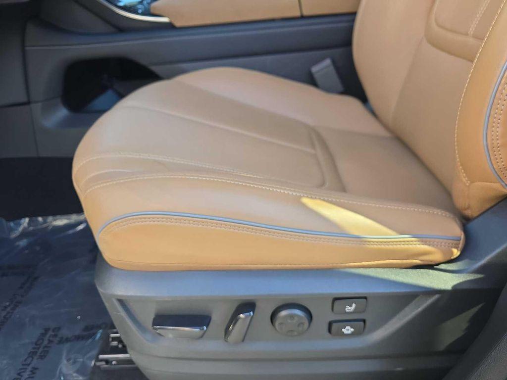 used 2025 INFINITI QX80 car, priced at $79,900