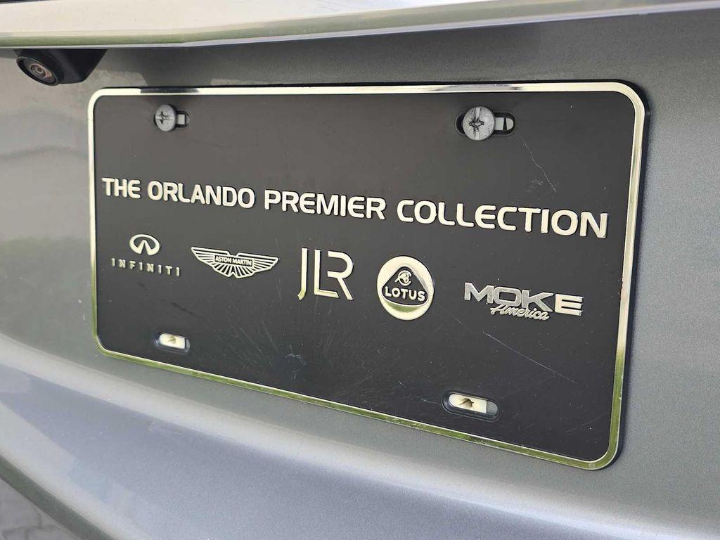 used 2024 Cadillac XT5 car, priced at $39,900