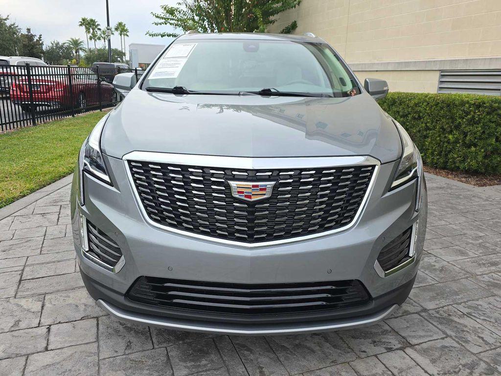 used 2024 Cadillac XT5 car, priced at $39,900