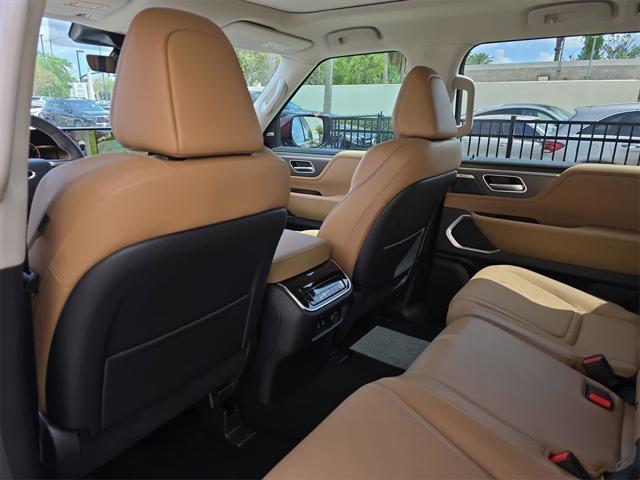 new 2025 INFINITI QX80 car, priced at $91,999