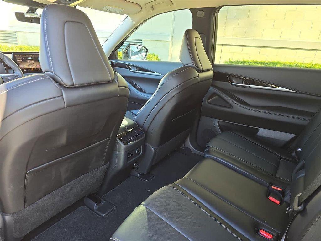 used 2024 INFINITI QX60 car, priced at $38,900