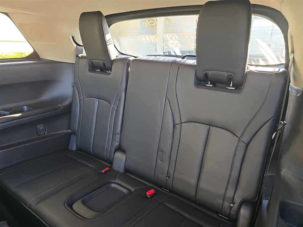 used 2024 INFINITI QX60 car, priced at $38,900