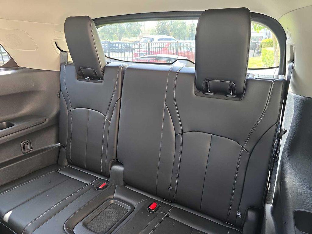 used 2025 INFINITI QX60 car, priced at $46,700