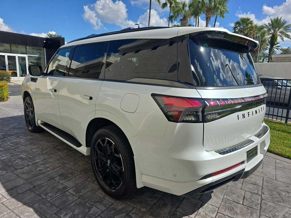 new 2026 INFINITI QX80 car, priced at $106,525