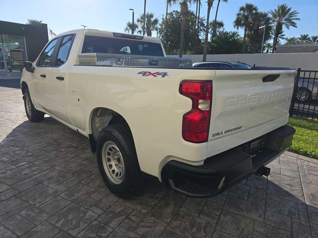 used 2021 Chevrolet Silverado 1500 car, priced at $17,900