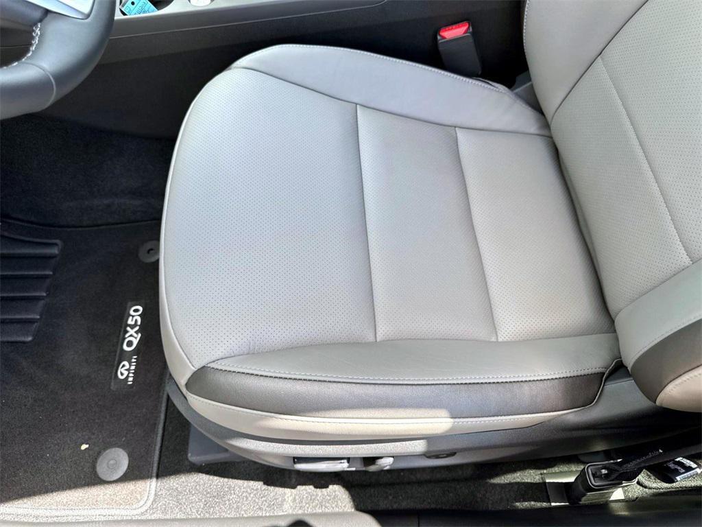 new 2025 INFINITI QX50 car, priced at $49,965