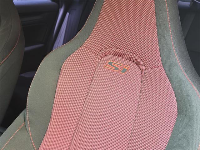 used 2024 Honda Civic Si car, priced at $29,900
