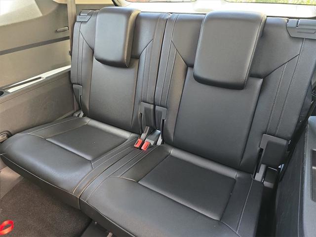 used 2018 Volkswagen Atlas car, priced at $13,900