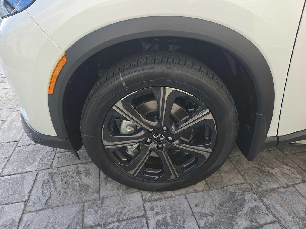 new 2026 INFINITI QX60 car, priced at $67,135