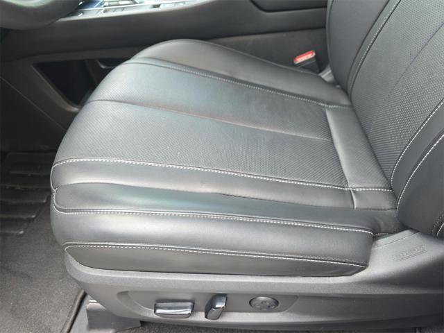 used 2025 INFINITI QX60 car, priced at $42,647