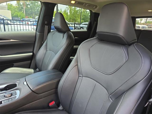 used 2024 INFINITI QX60 car, priced at $42,667
