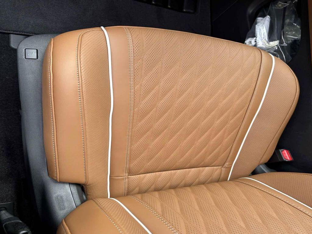new 2026 INFINITI QX60 car, priced at $70,900