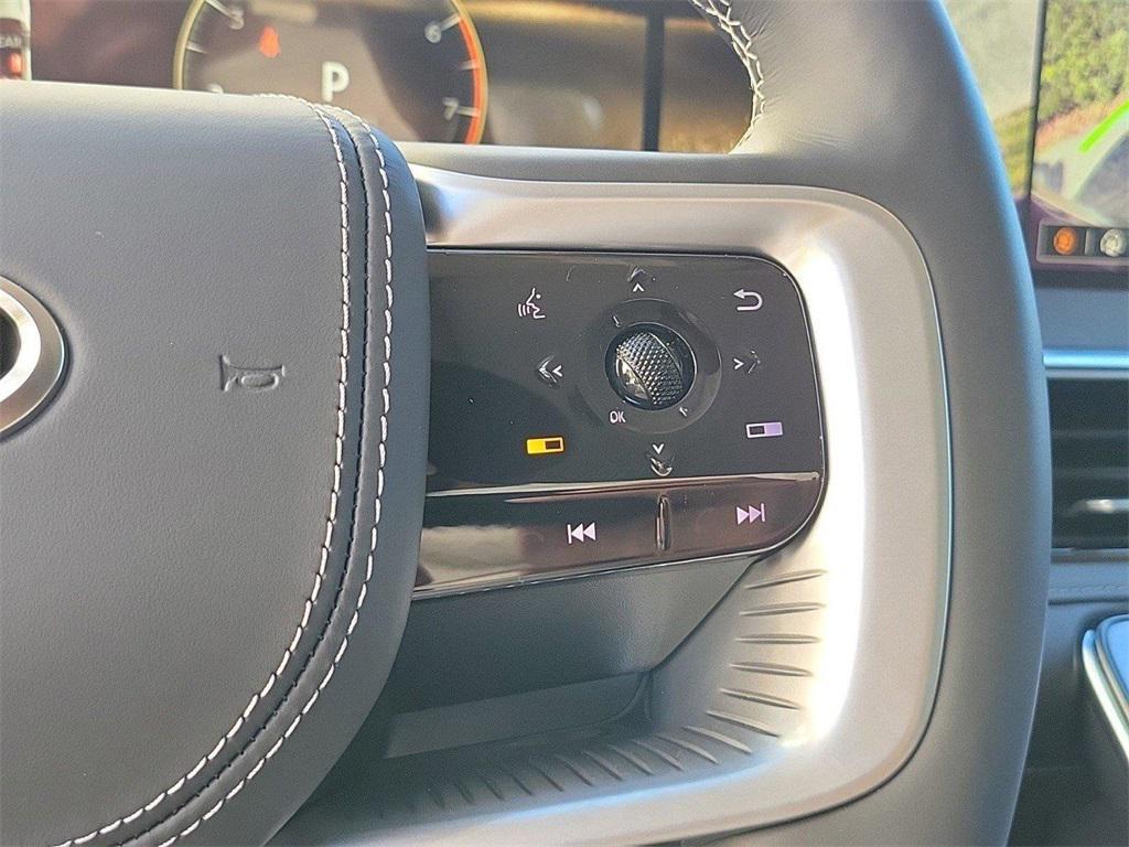 new 2025 INFINITI QX80 car, priced at $101,800