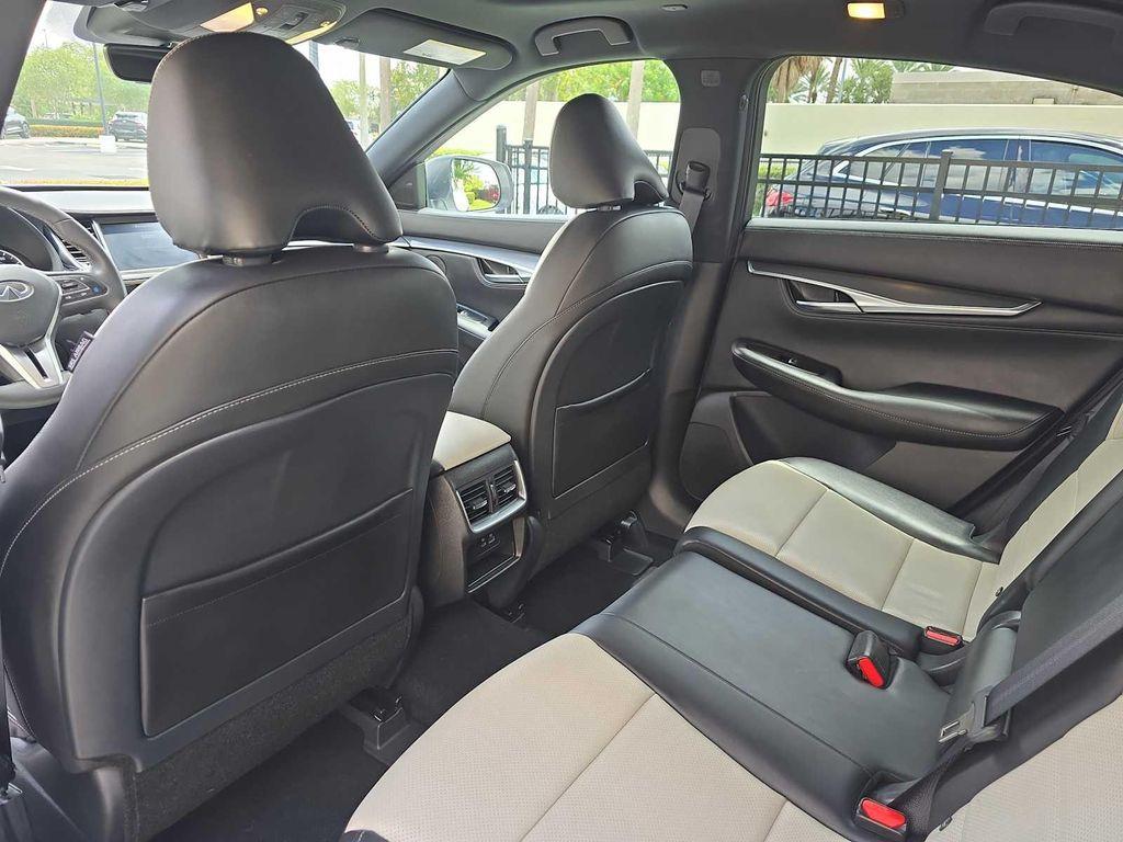 used 2024 INFINITI QX55 car, priced at $35,450