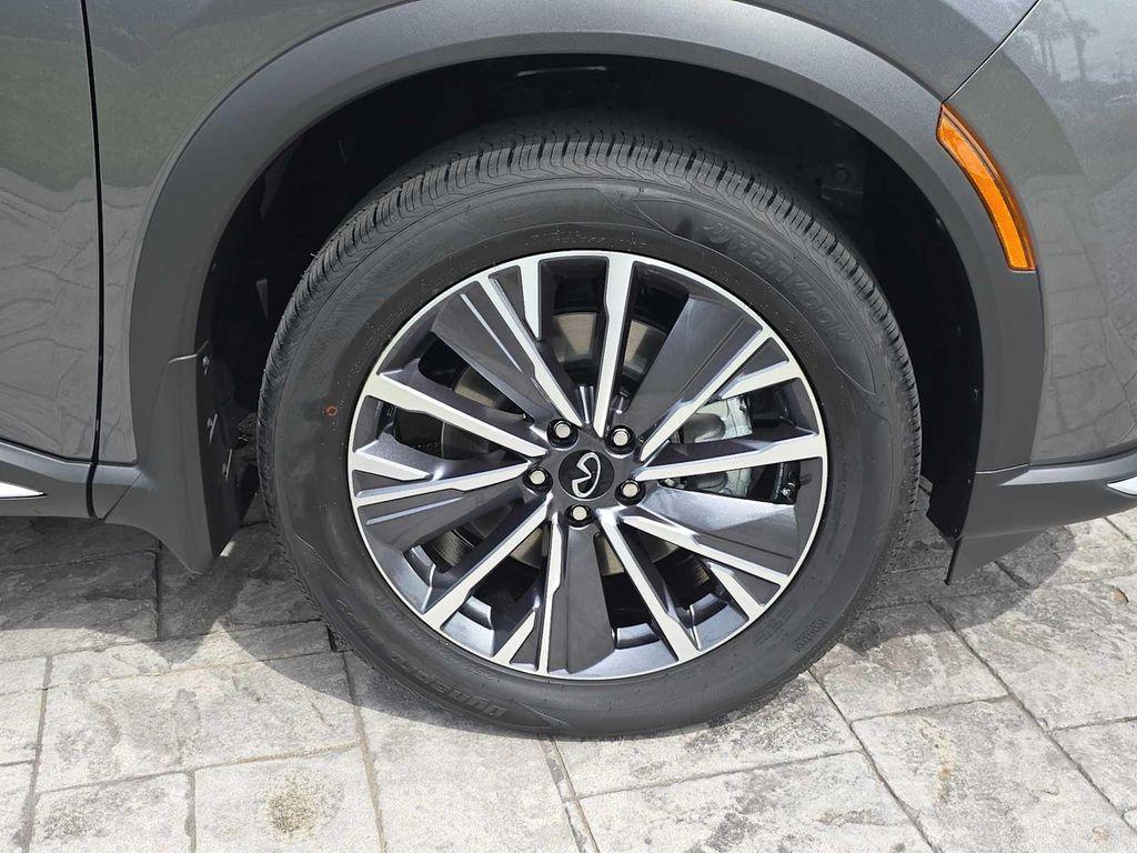 new 2026 INFINITI QX60 car, priced at $56,639