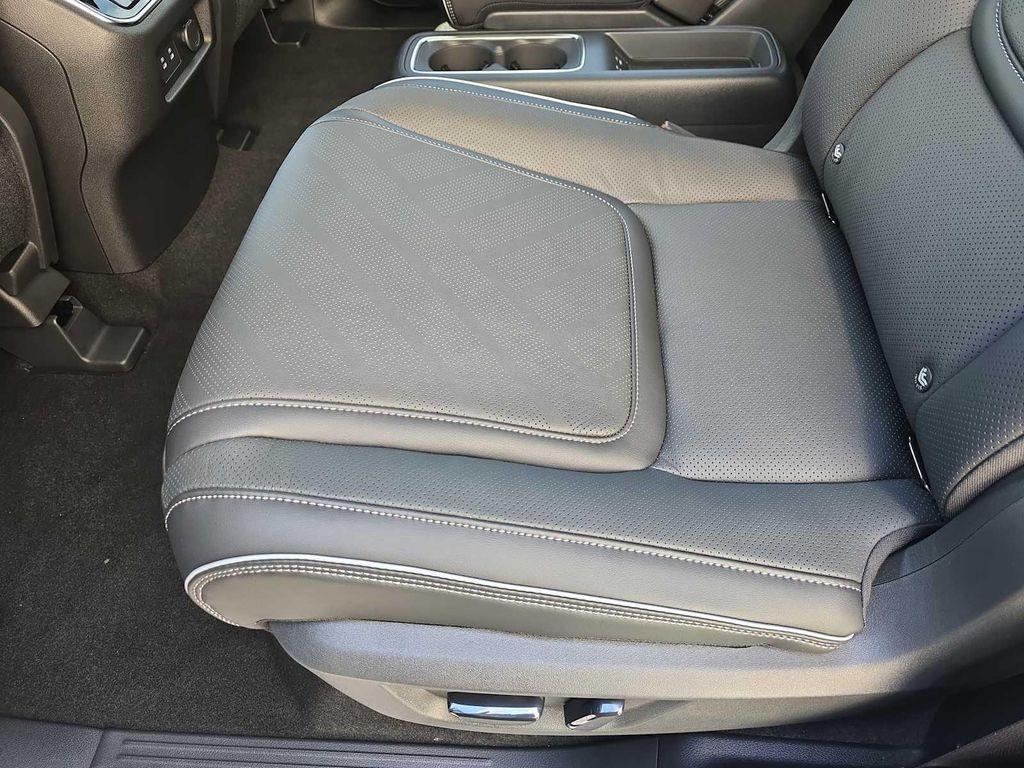 new 2026 INFINITI QX80 car, priced at $94,567