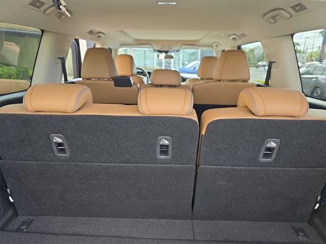 new 2025 INFINITI QX80 car, priced at $95,200