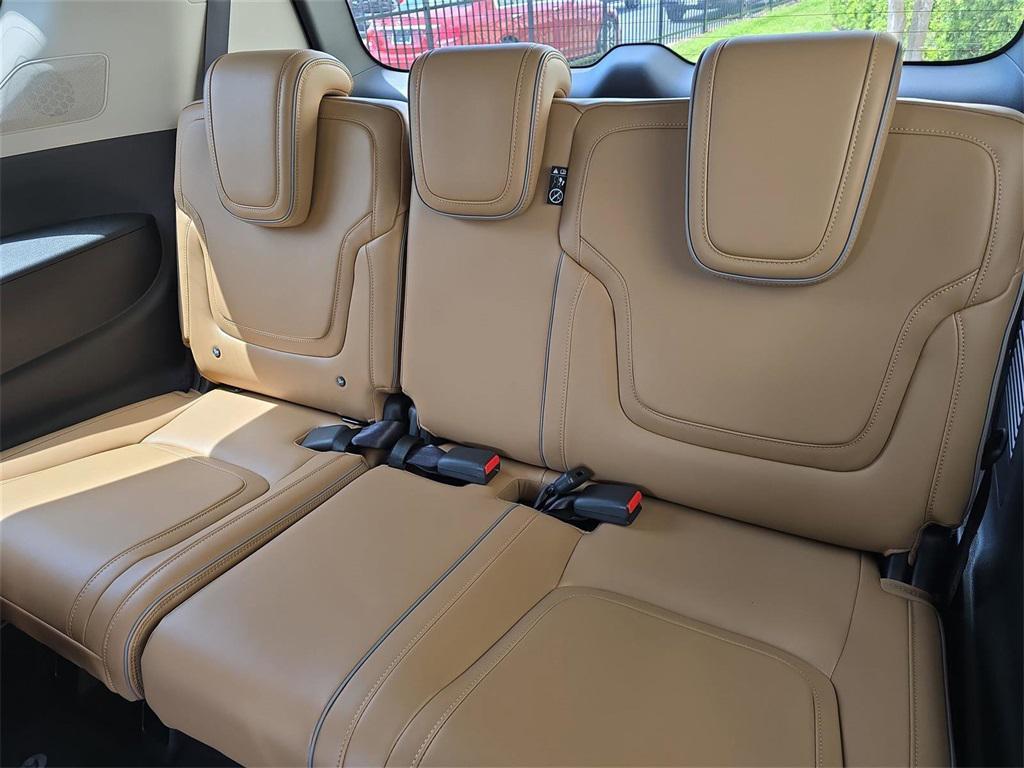 new 2025 INFINITI QX80 car, priced at $94,876